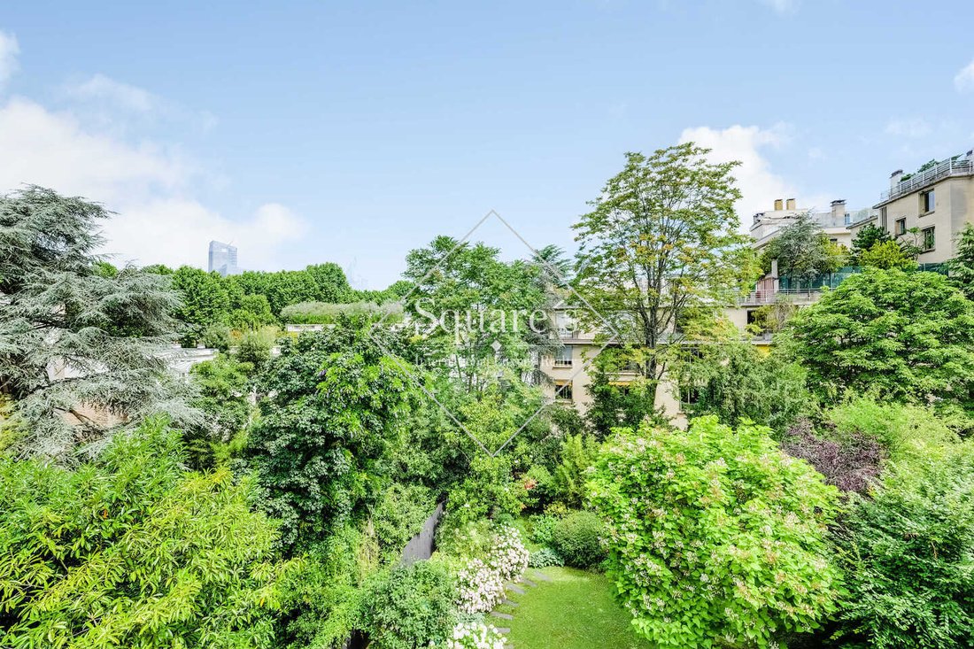 Apartment in La Plaine des Sablons, Neuilly-sur-Seine, France 5 - 18714794