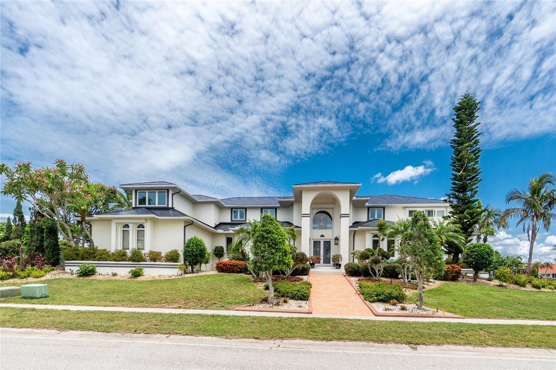 House in Port Charlotte, Florida, United States 1 - 18705614