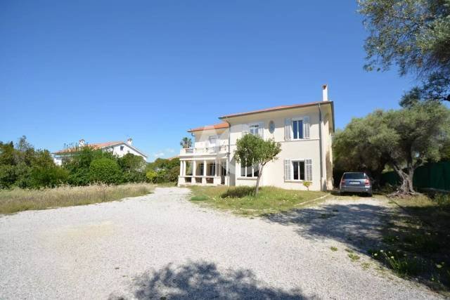Villa à Vieille Ville, Antibes, France 1 - 15675440