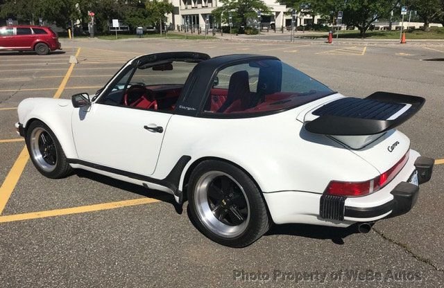 Porsche 911 in Calverton, NY, United States 1 - 18706508