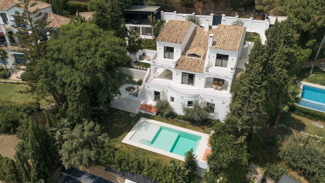 Villa in El Madroñal, Benahavis, Spain 1 - 18703458