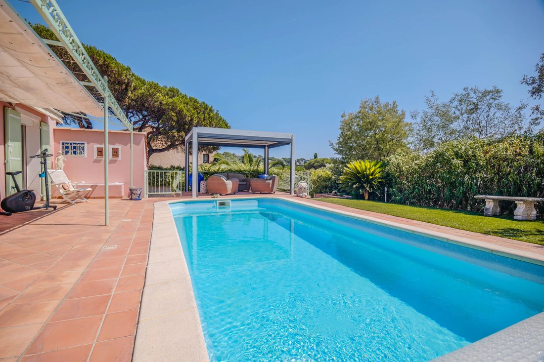 Villa in Les Issambres, Roquebrune-sur-Argens, France 1 - 18661029