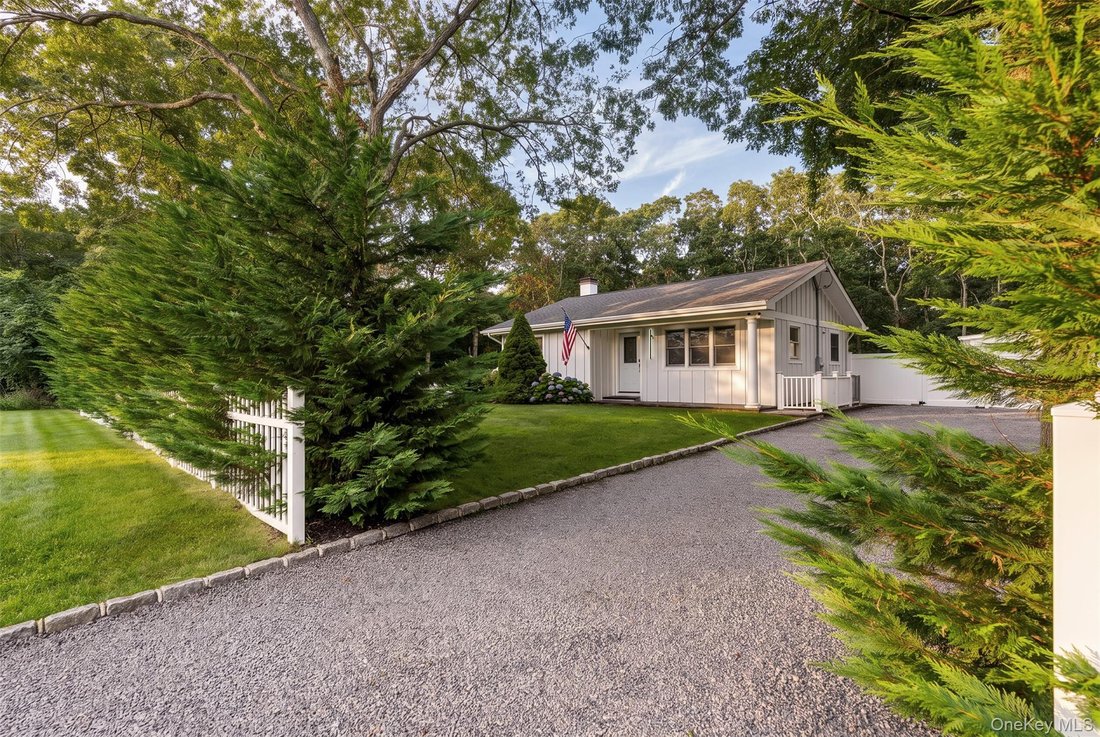 House in Quogue, New York, United States 1 - 18705700