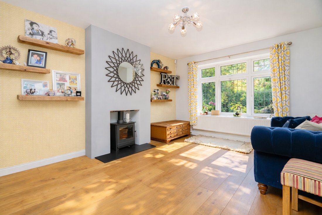 House in Aspley Guise, England 2 - 18711338