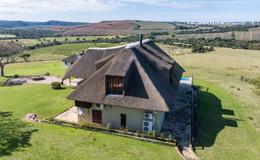 Farm Ranch in Seafield, Eastern Cape, South Africa 1