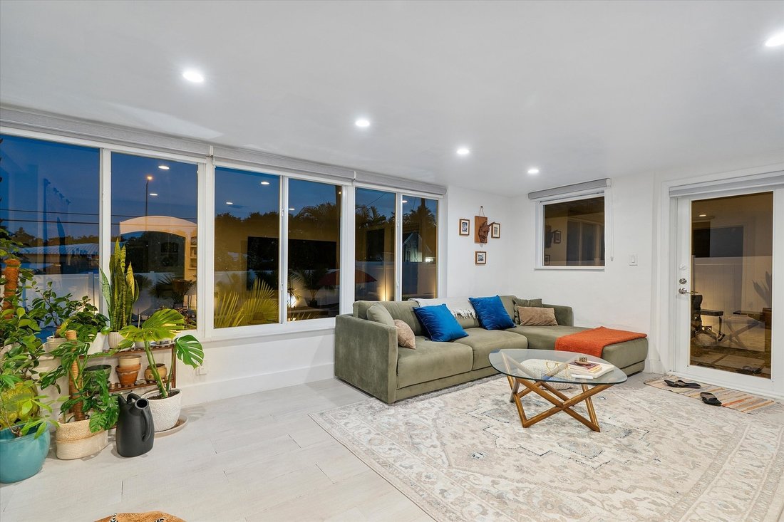 House in Miami, Florida, United States 4 - 18710418