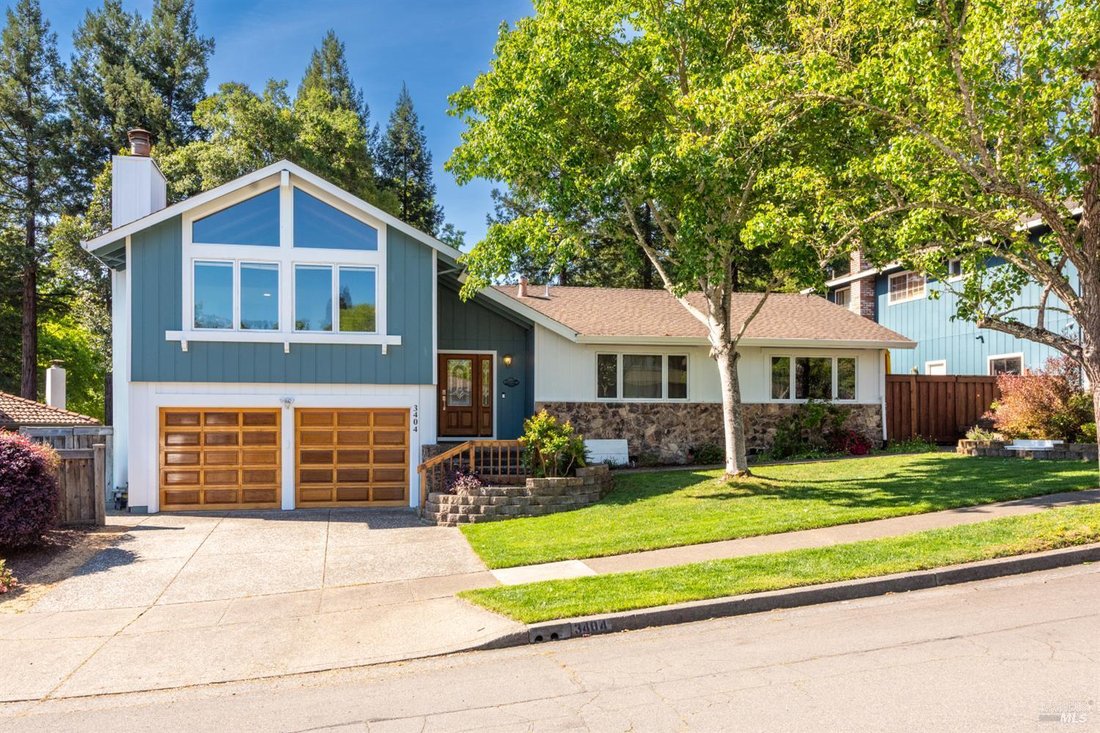 House in Santa Rosa, California, United States 1 - 18704917