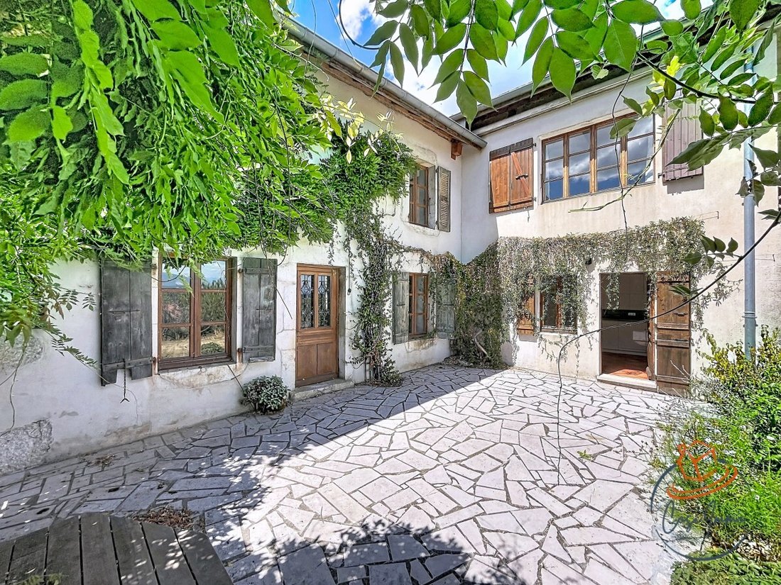 Apartamento en Farges, Auvernia-Ródano-Alpes, Francia 2 - 18707161