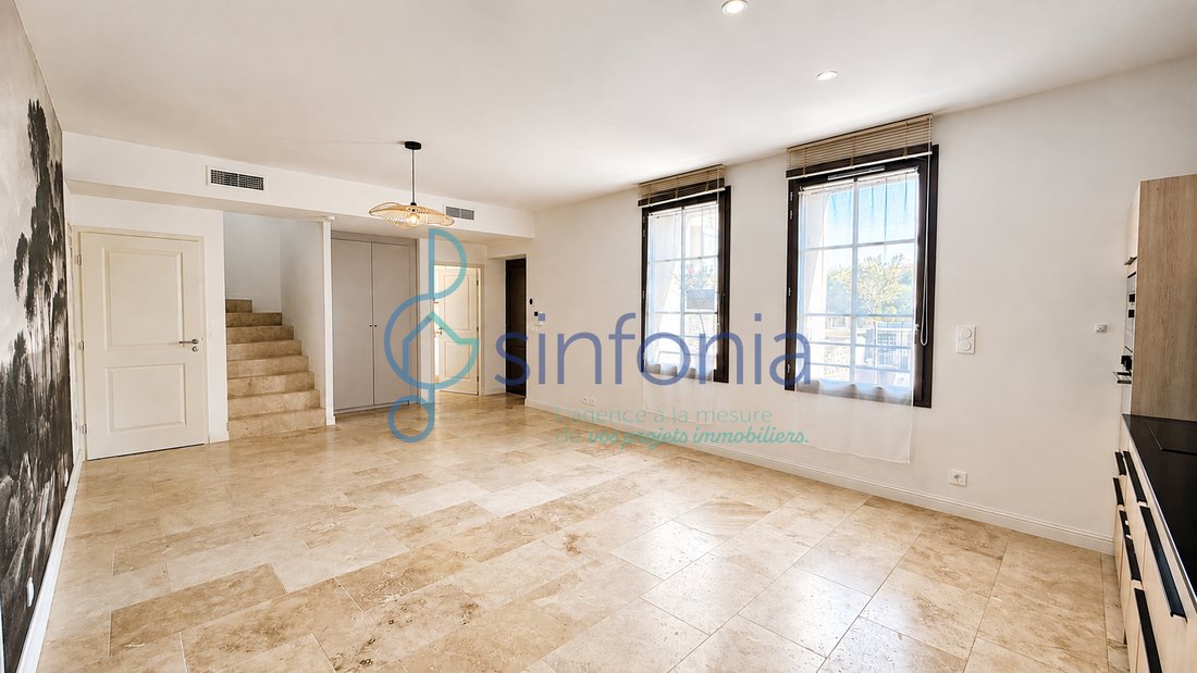 Apartment in Uzès, Occitania, France 3 - 18707058