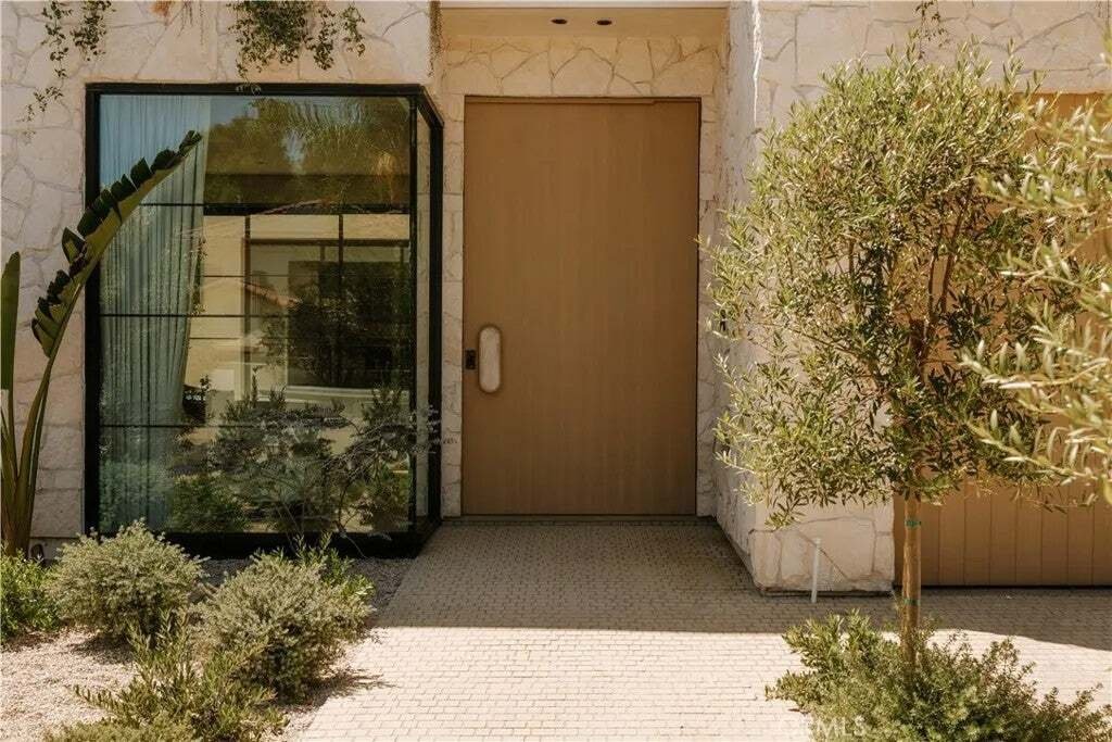 House in Los Angeles, California, United States 3 - 18708614