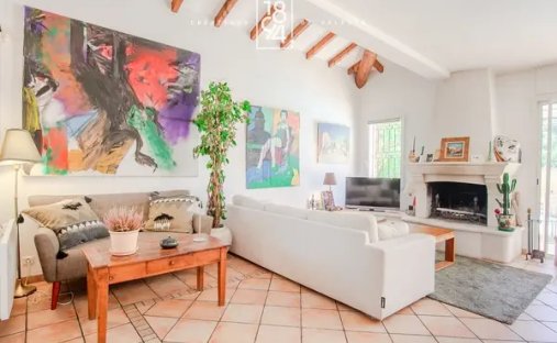 House in Nord Romanon, Carry-le-Rouet, France 1