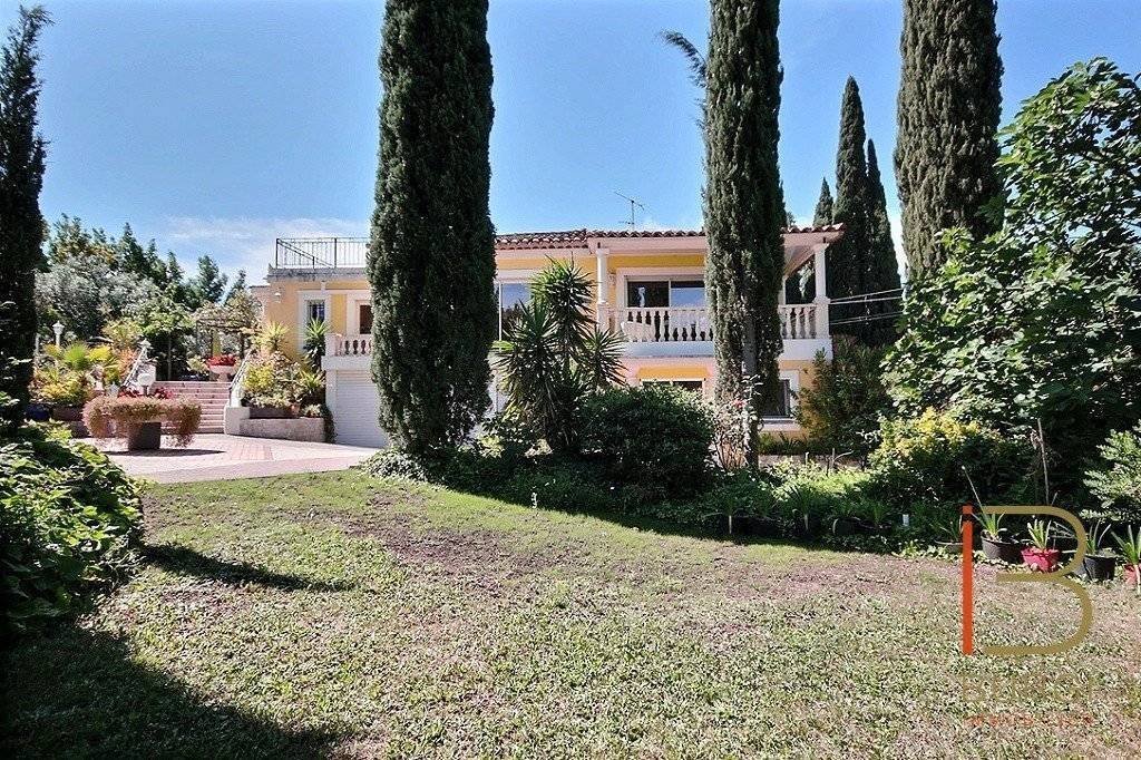 Estate in Exterieurs, Frejus, France 2 - 15694174