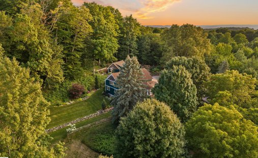 House in Cedar, Michigan, United States 1
