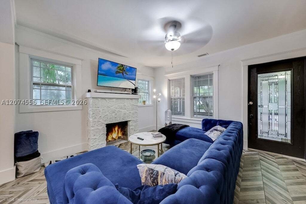 Casa en Miami, Florida, Estados Unidos 4 - 18703112