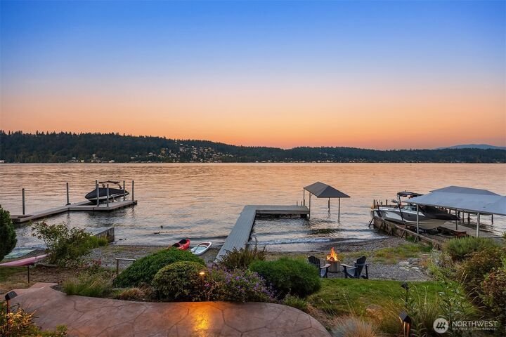 House in Bellevue, Washington, United States 3 - 18712920