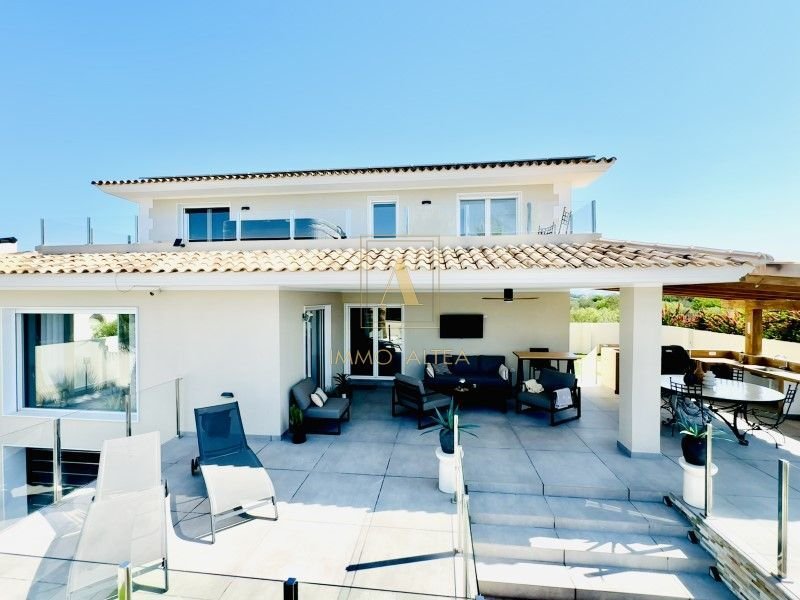 Villa in l'Alfas del Pi, Valencian Community, Spain 2 - 17080688