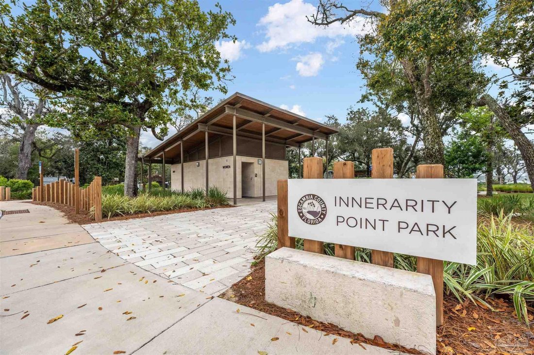 Land in Pensacola, Florida, United States 5 - 18712391