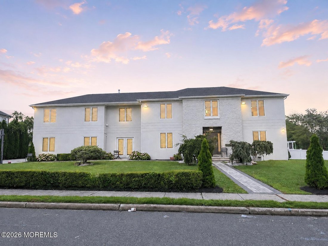 House in Long Branch, New Jersey, United States 1 - 18705349