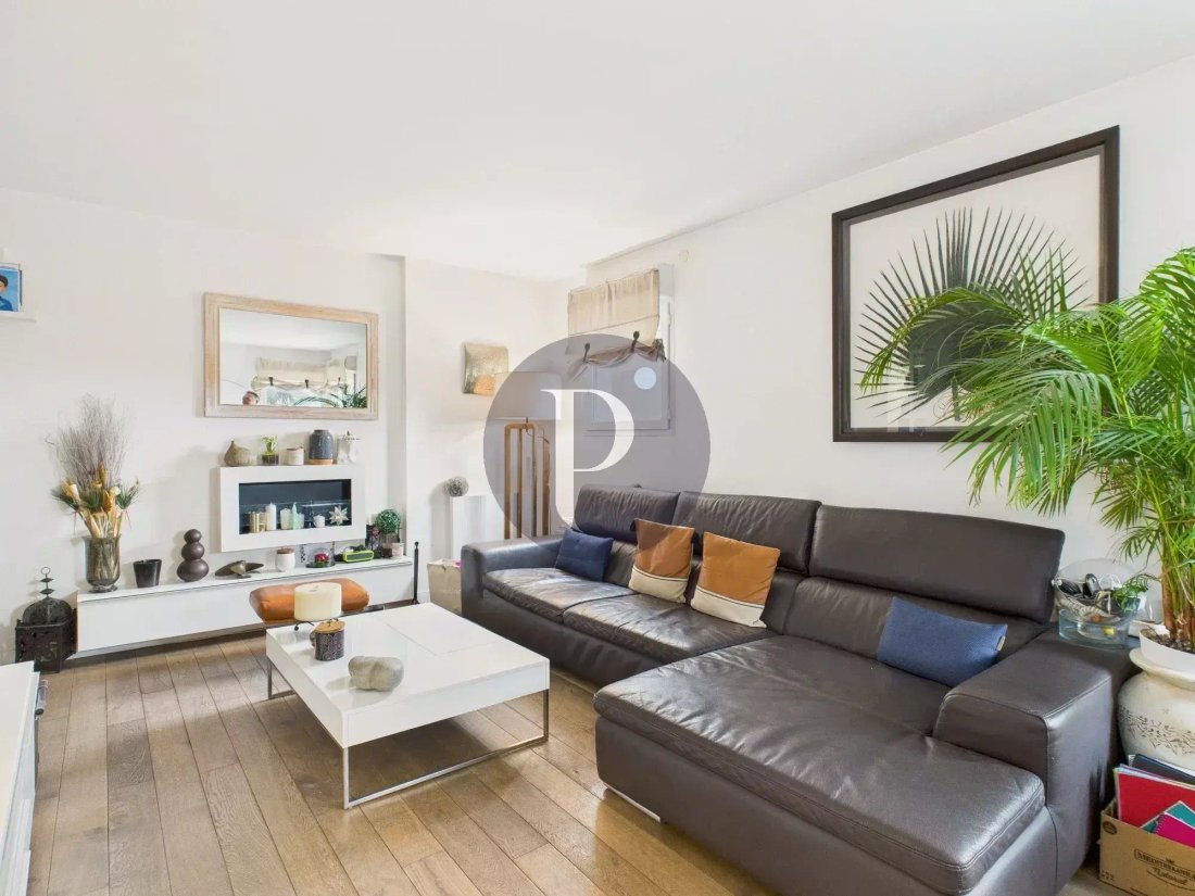 Appartamento a Houssières, Châtenay-Malabry, Francia 2 - 16912207