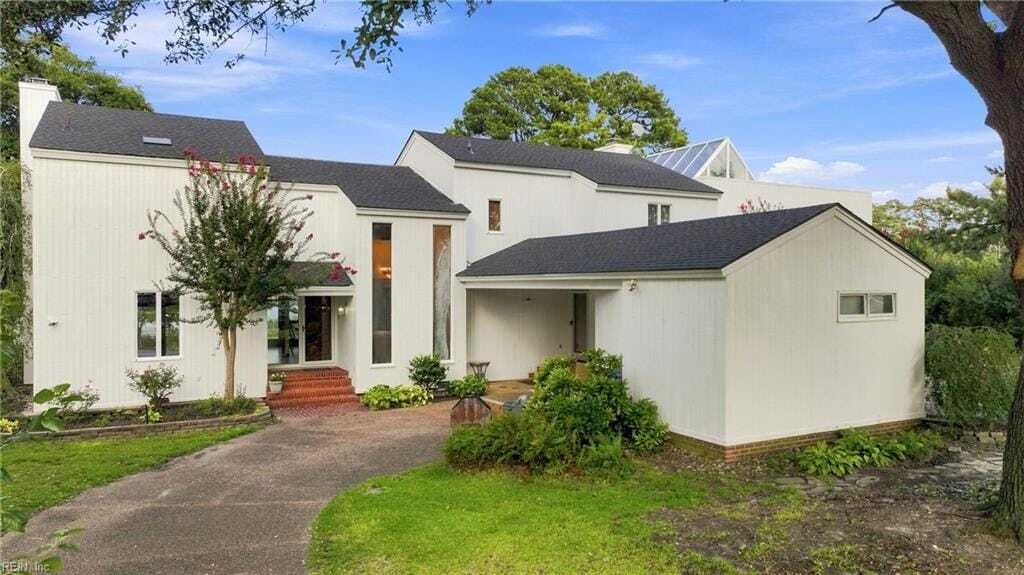 House in Chesapeake, Virginia, United States 1 - 18703331