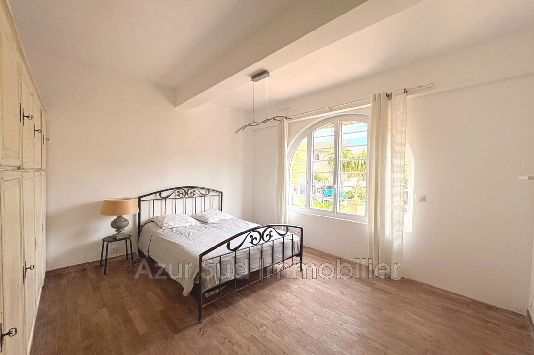 Villa in Juan les Pins-Gallice, Antibes, France 4 - 18703905
