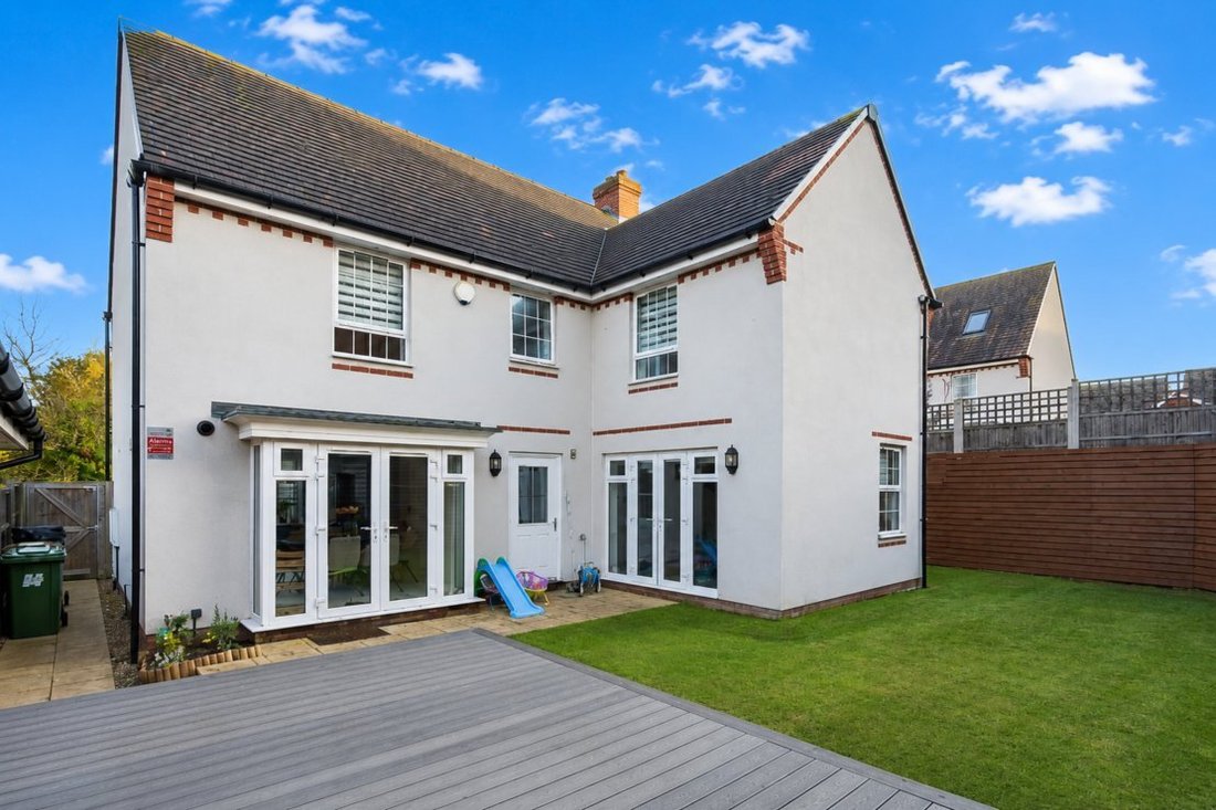 House in Bushey, Hertsmere, England 3 - 18711233