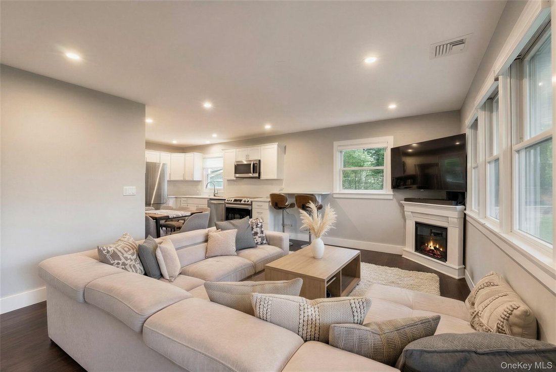 House in Quogue, New York, United States 5 - 18705700