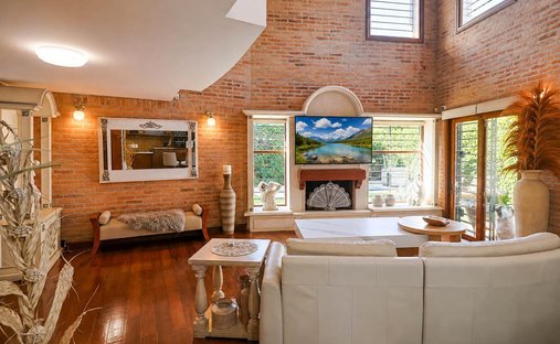 Townhouse in Montevideo, Departamento de Montevideo, Uruguay 1