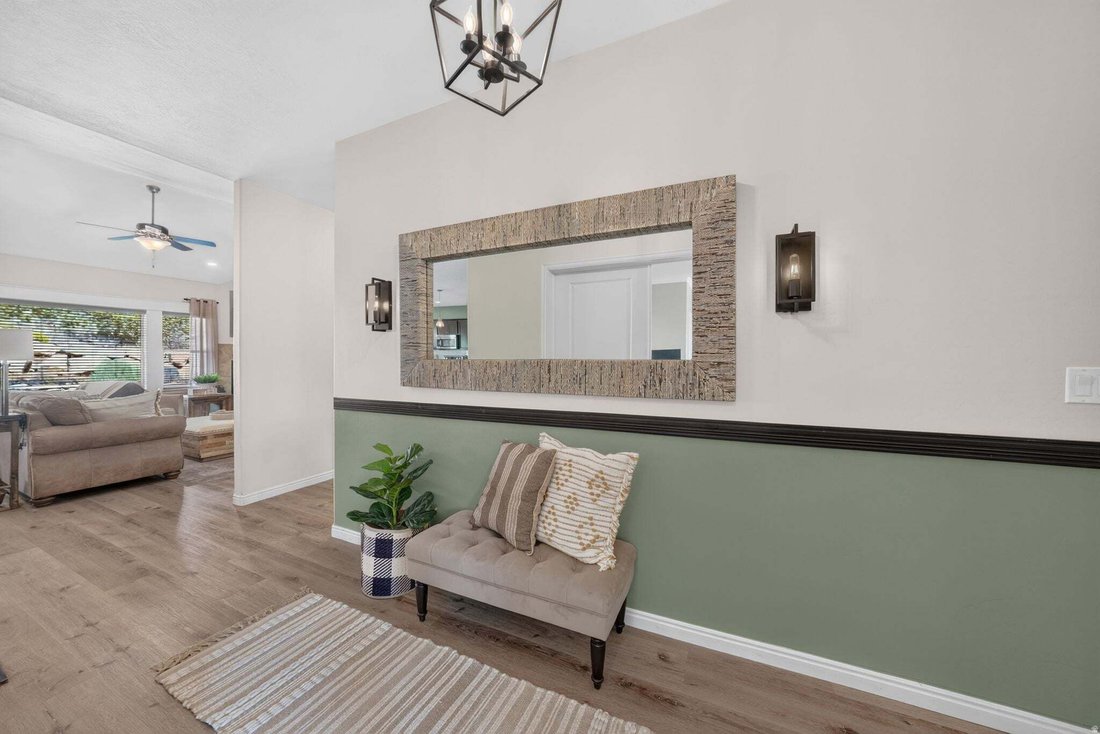 House in Eagle Mountain, Utah, United States 5 - 18703034