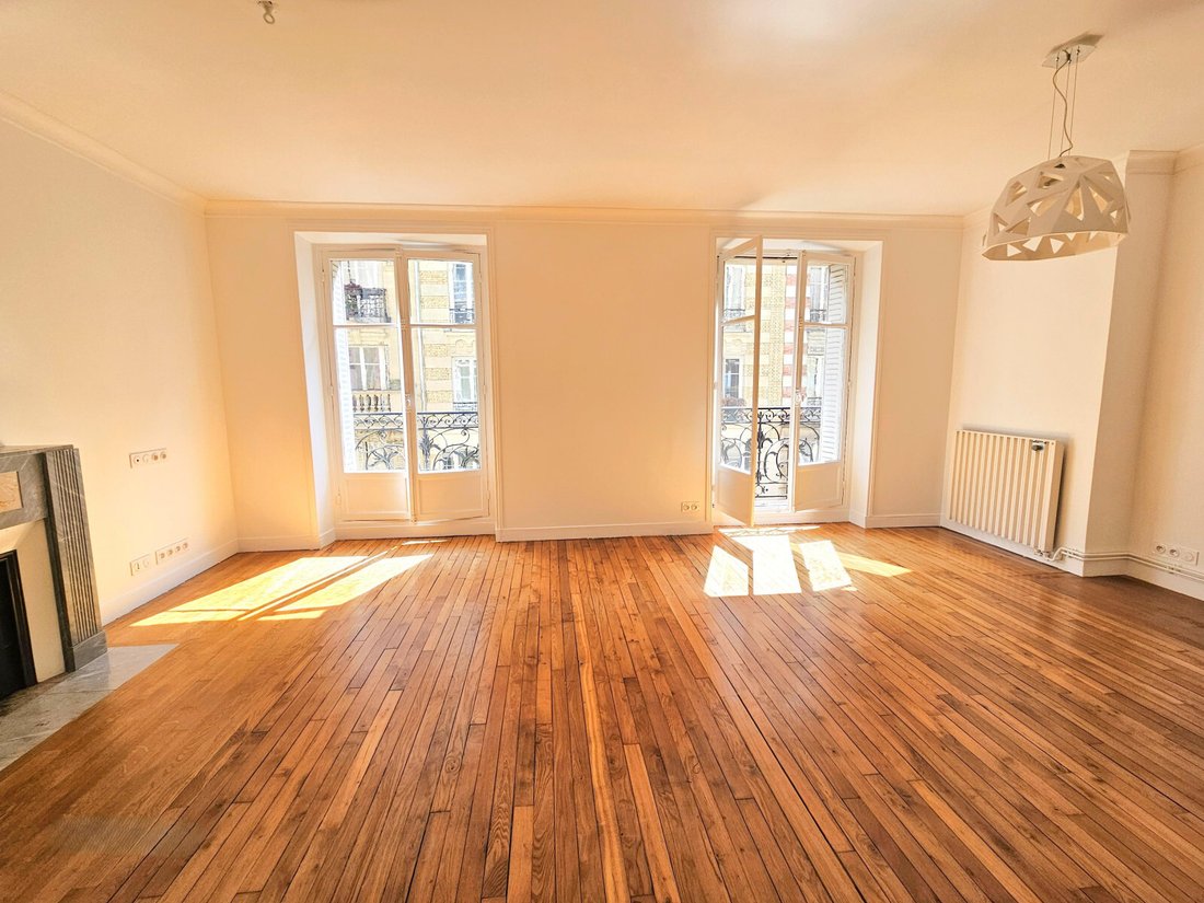 Apartment in Mouton Duvernet, Paris 14e Arrondissement, Paris 1 - 18702942