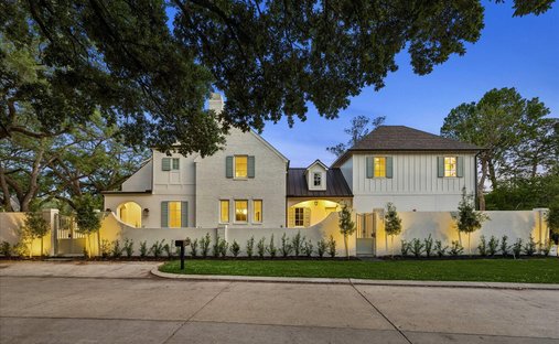 House in Hunters Creek Village, Texas, United States 1
