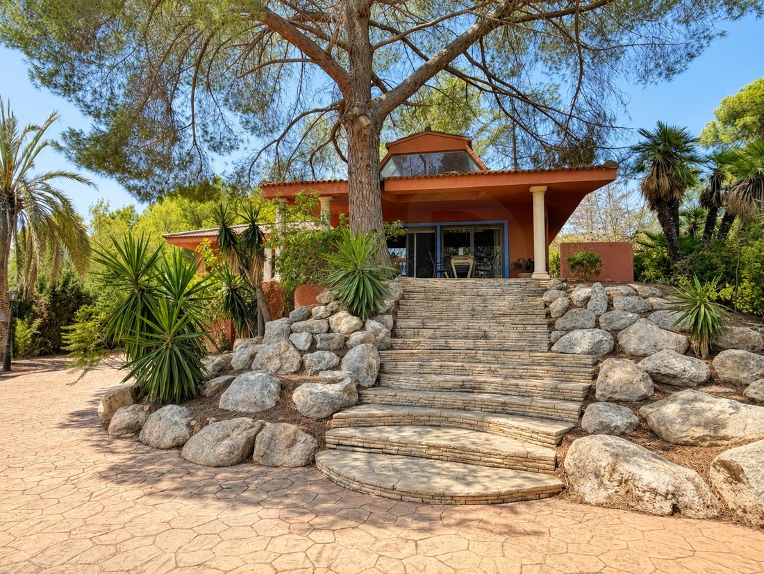 Chalet in Lliria, Valencian Community, Spain 2 - 18704413