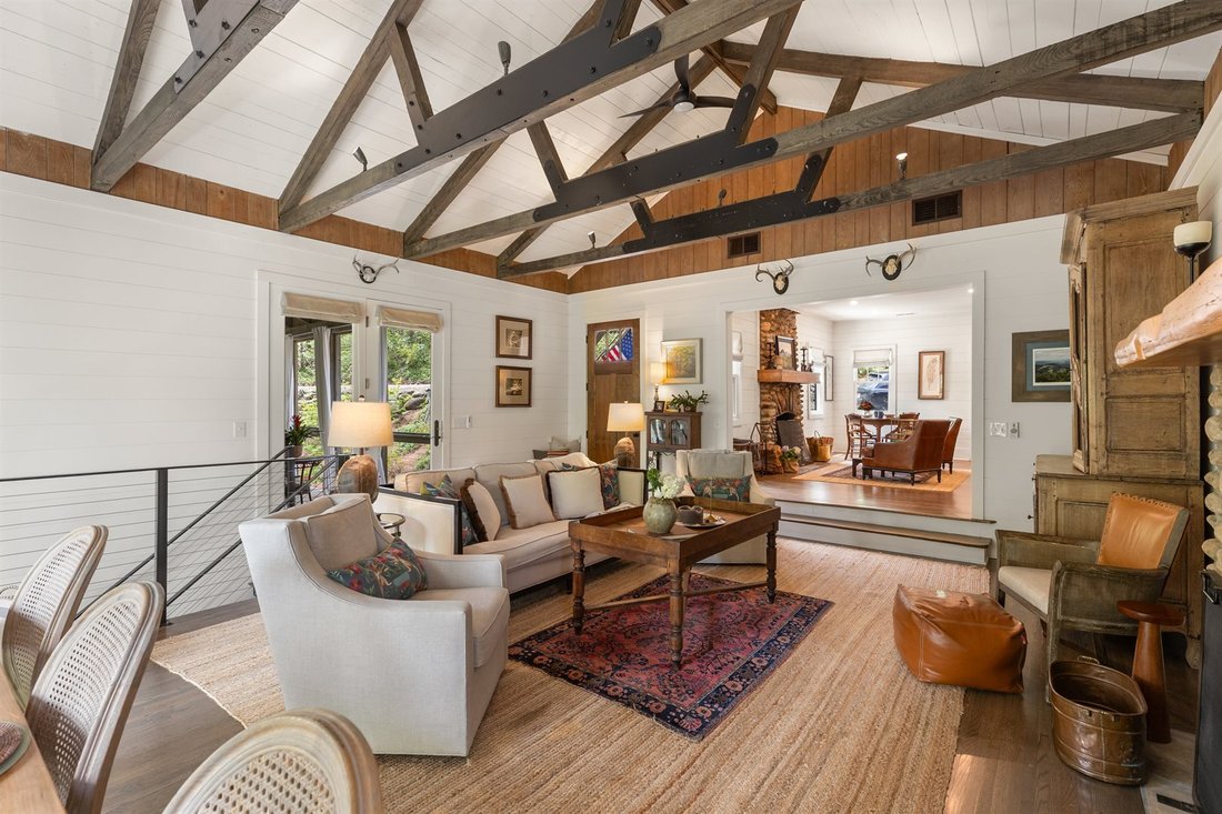 House in Highlands, North Carolina, United States 5 - 18708074