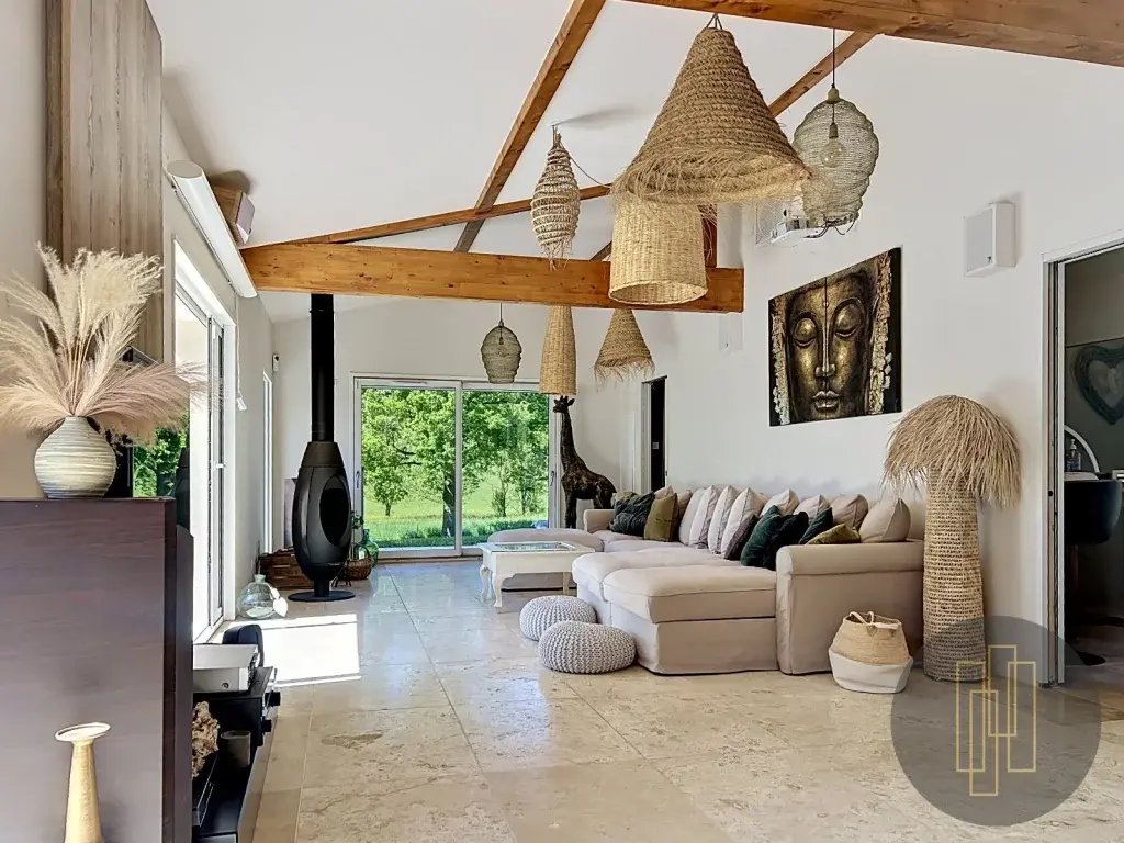 House in Marcilly-d'Azergues, Auvergne-Rhône-Alpes, France 3 - 17856150