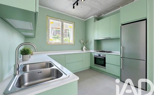 Casa en Meseta Norte, Suresnes, Francia 1