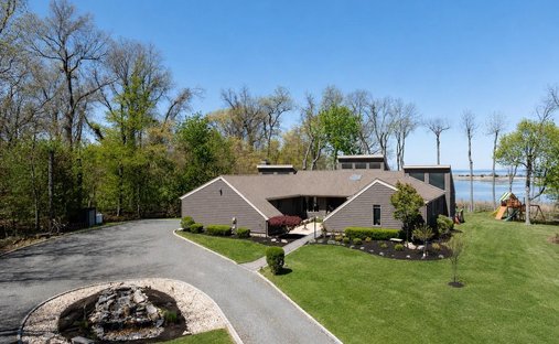 Casa en Setauket-East Setauket, Nueva York, Estados Unidos 1