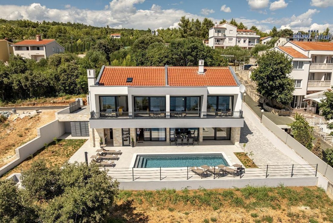 Villa in Zadar, Zadar County, Croatia 2 - 18707452