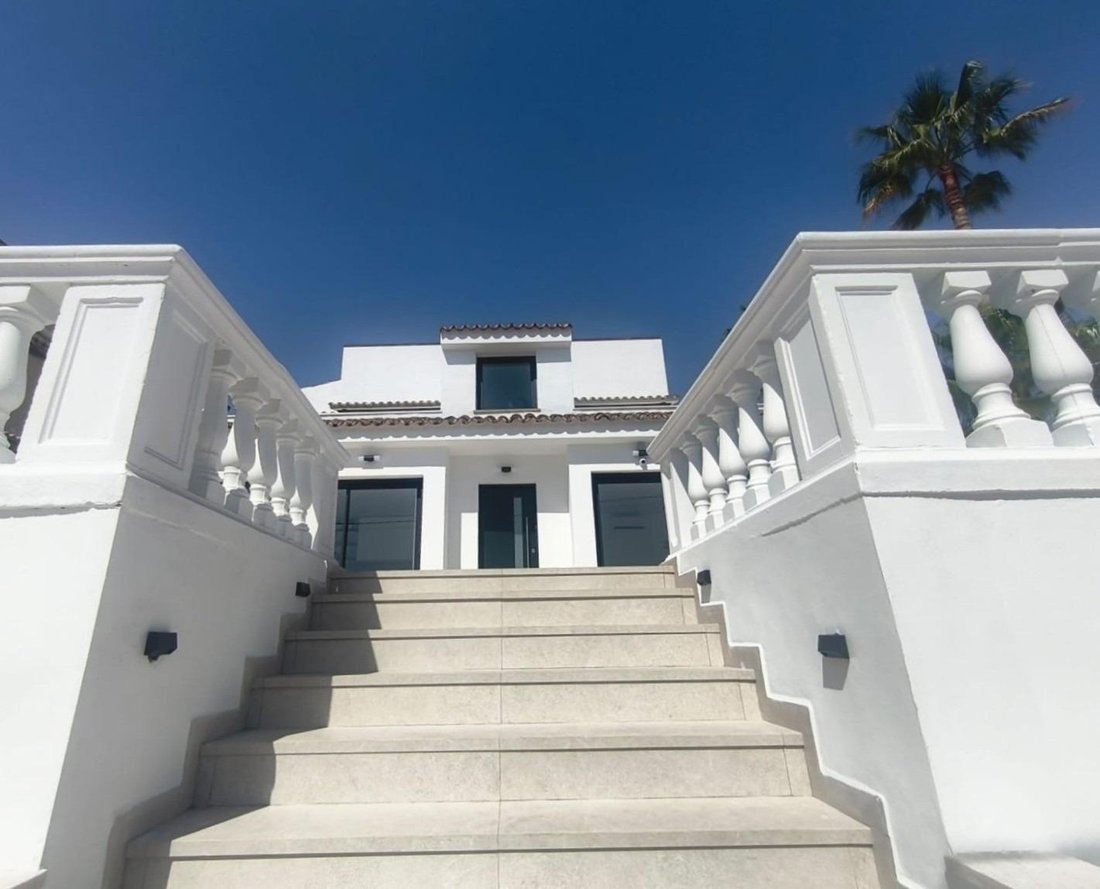 Villa in Balearic Islands, Spain 2 - 18705168