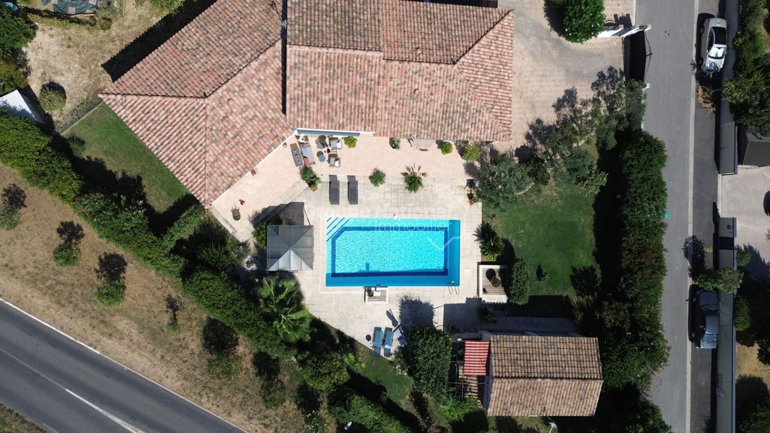 House in Entre-Vignes, Occitania, France 3 - 18704366