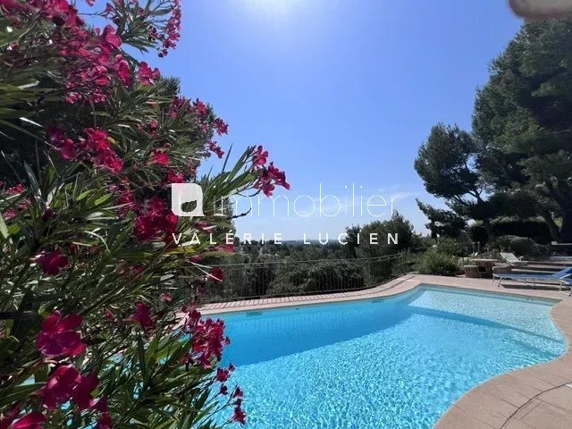 House in Paradou, Provence-Alpes-Côte d'Azur, France 4 - 18704458