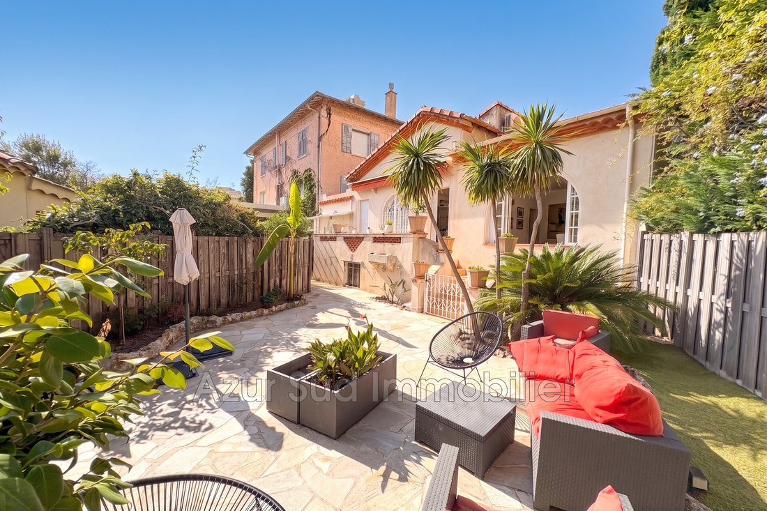 Villa in Juan les Pins-Gallice, Antibes, France 1 - 18703905
