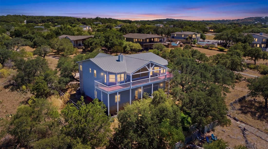 House in Jonestown, Texas, United States 1 - 18703291