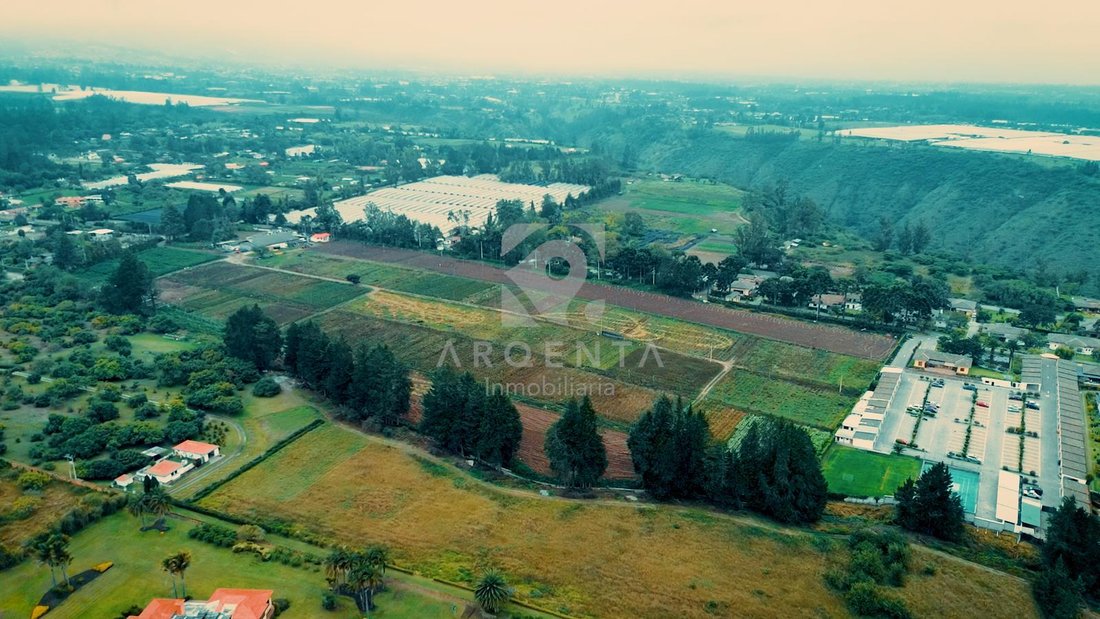Terreno a Quito, Provincia del Pichincha, Ecuador 2 - 18714686