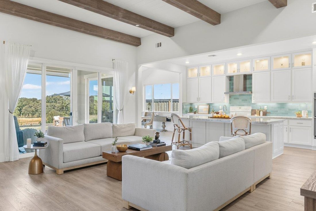 Casa a Cameron Park, California, Stati Uniti 1 - 18698060