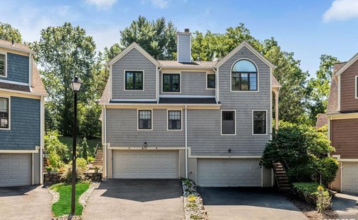 Townhouse in Wayne, New Jersey, United States 1