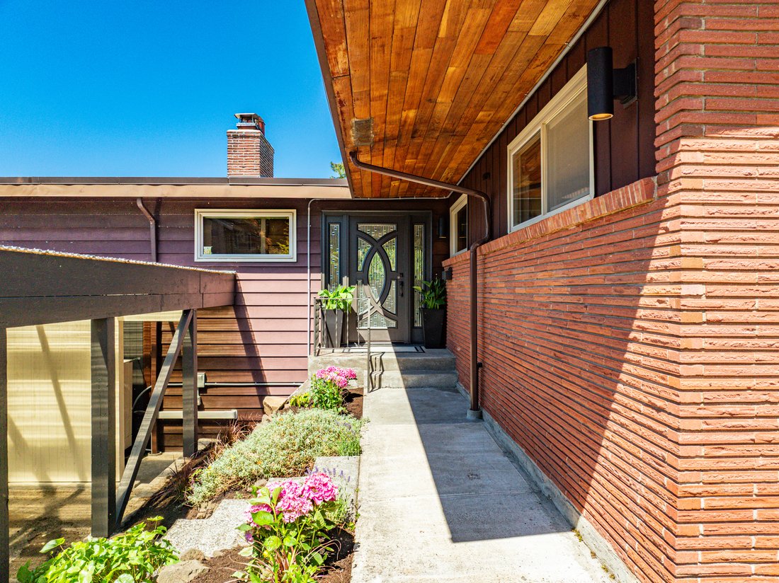 House in Seattle, Washington, United States 4 - 18706807