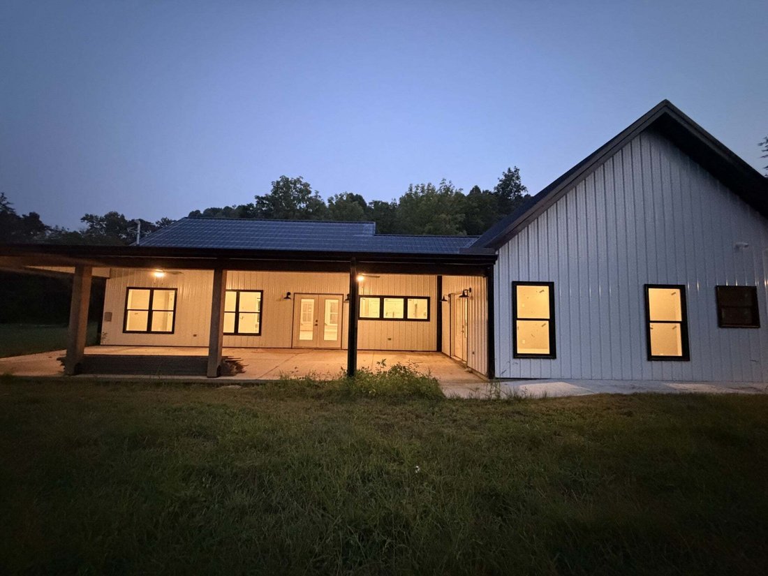 House in Shelbyville, Tennessee, United States 3 - 18704161