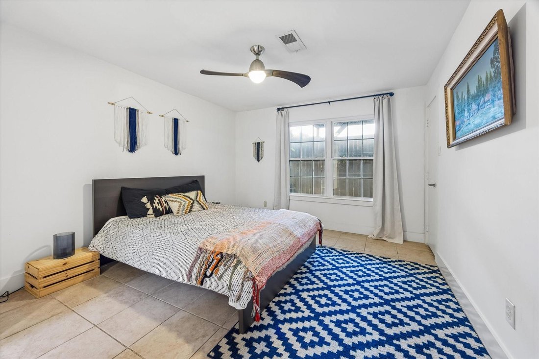 House in Houston, Texas, United States 4 - 18713955