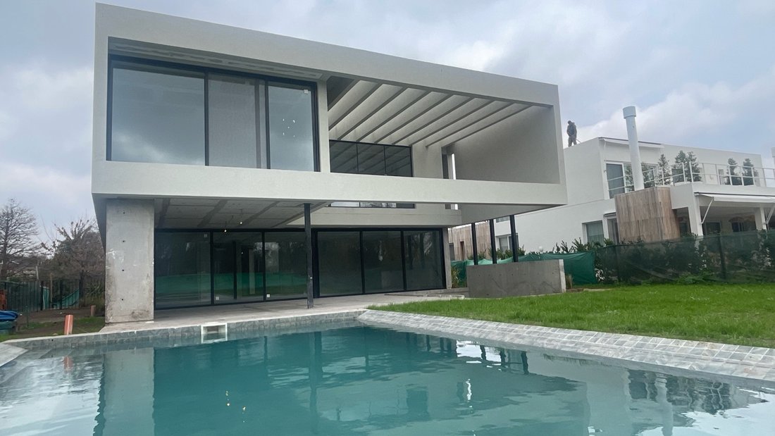 House in La Lonja, Buenos Aires Province, Argentina 5 - 18703668