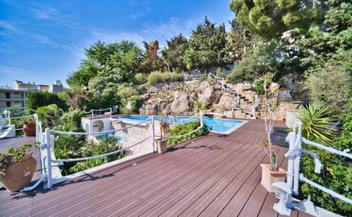 House in Le Port, Villefranche-sur-Mer, France 1